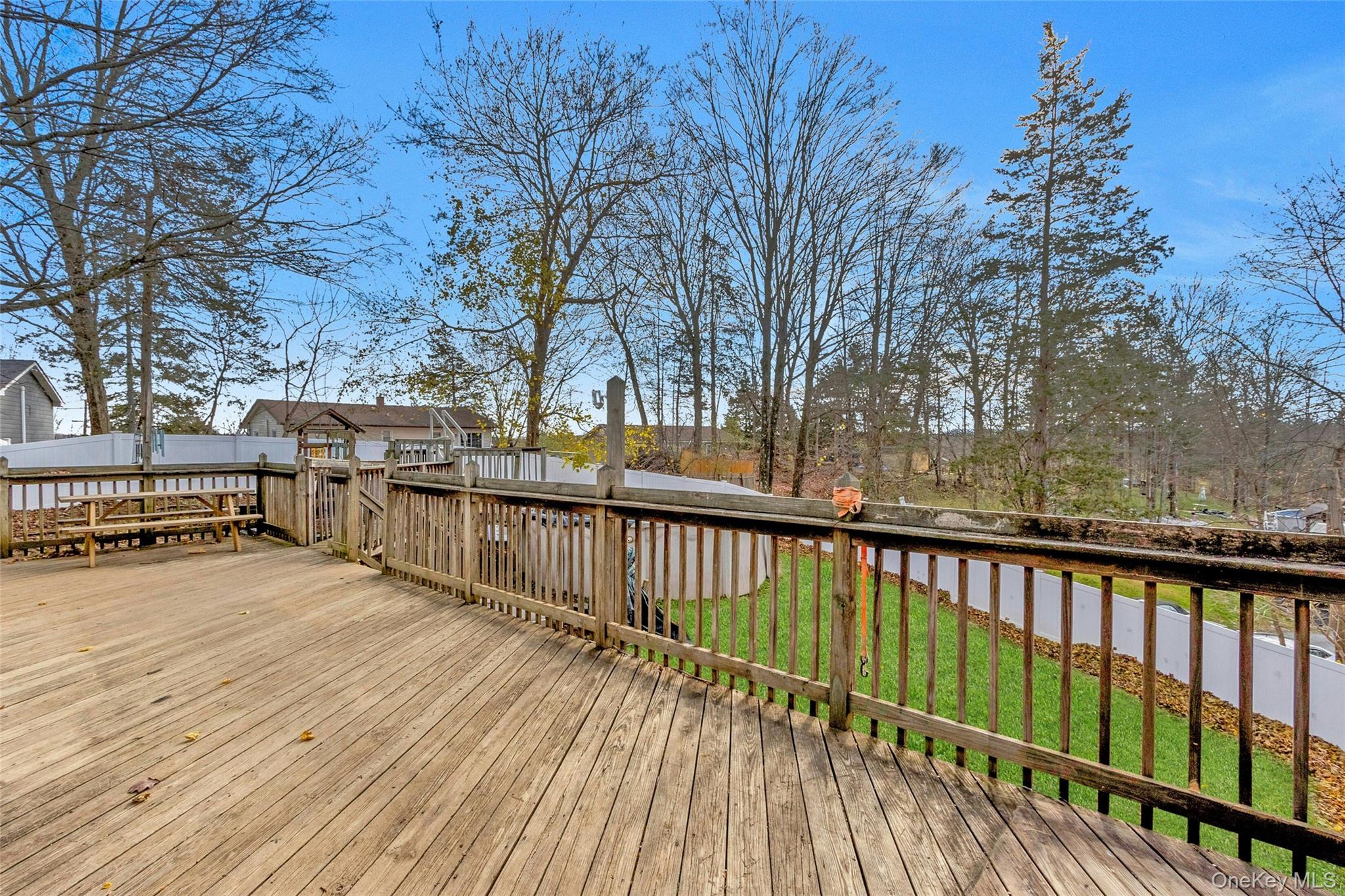 #17 photo, 11 High Court, Poughkeepsie , NY 12603