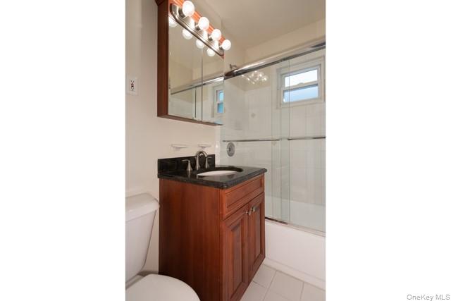 #9 photo, 427 Main Street, Northport , NY 11768