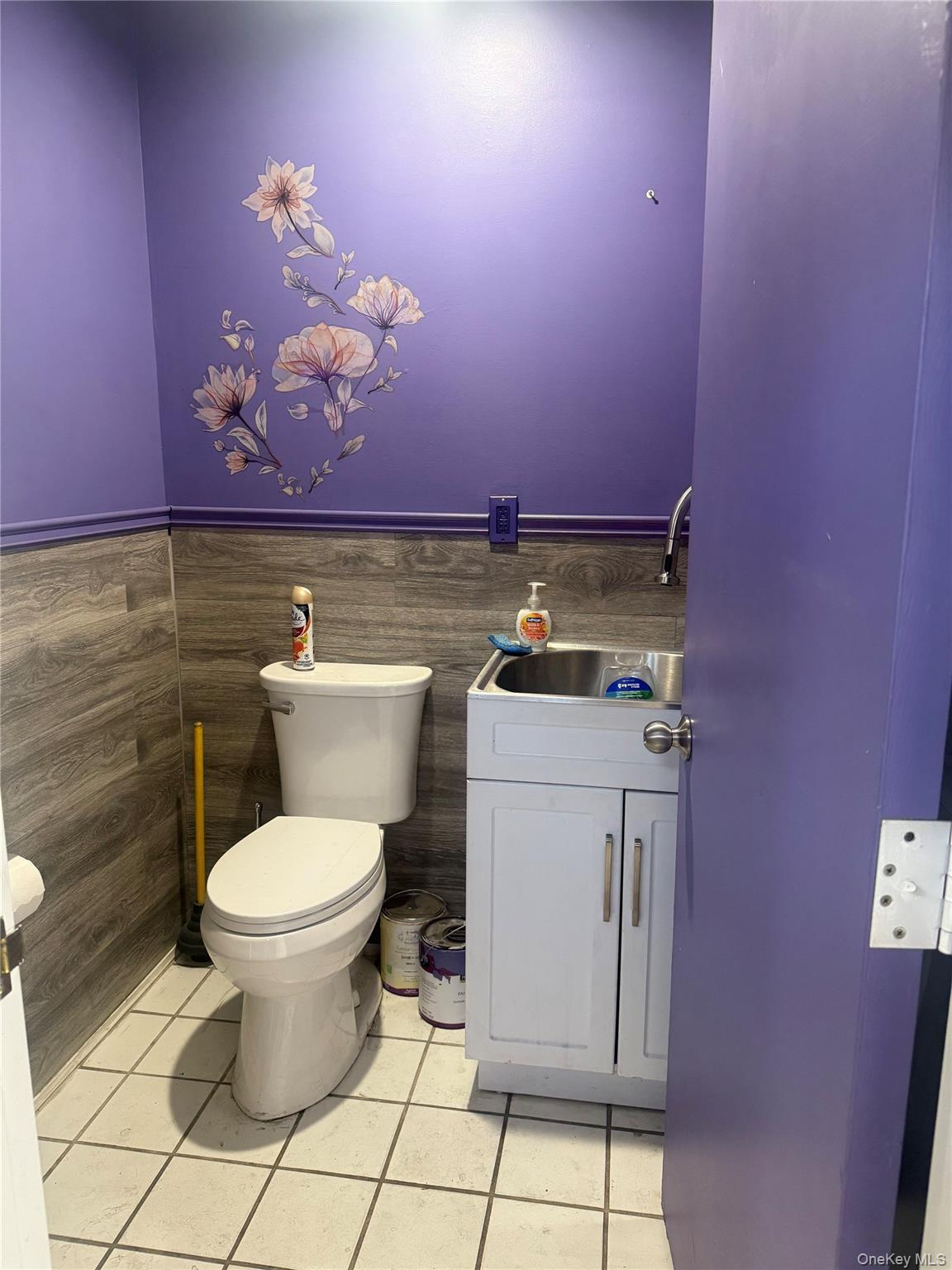 #9 photo, 1039 West Jericho Turnpike, Smithtown , NY 11787