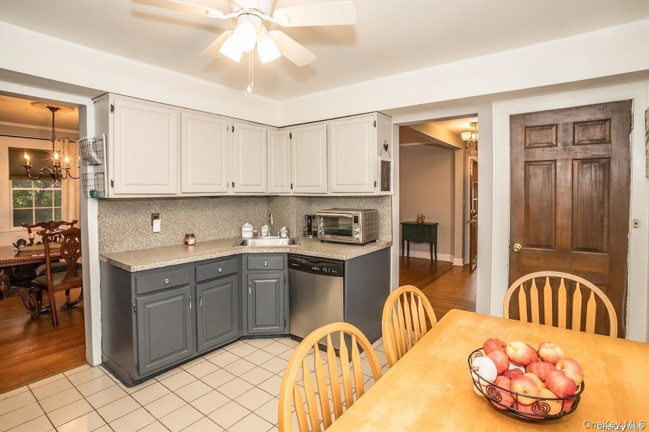 #10 photo, 2 Elm Place, Glen Head , NY 11545