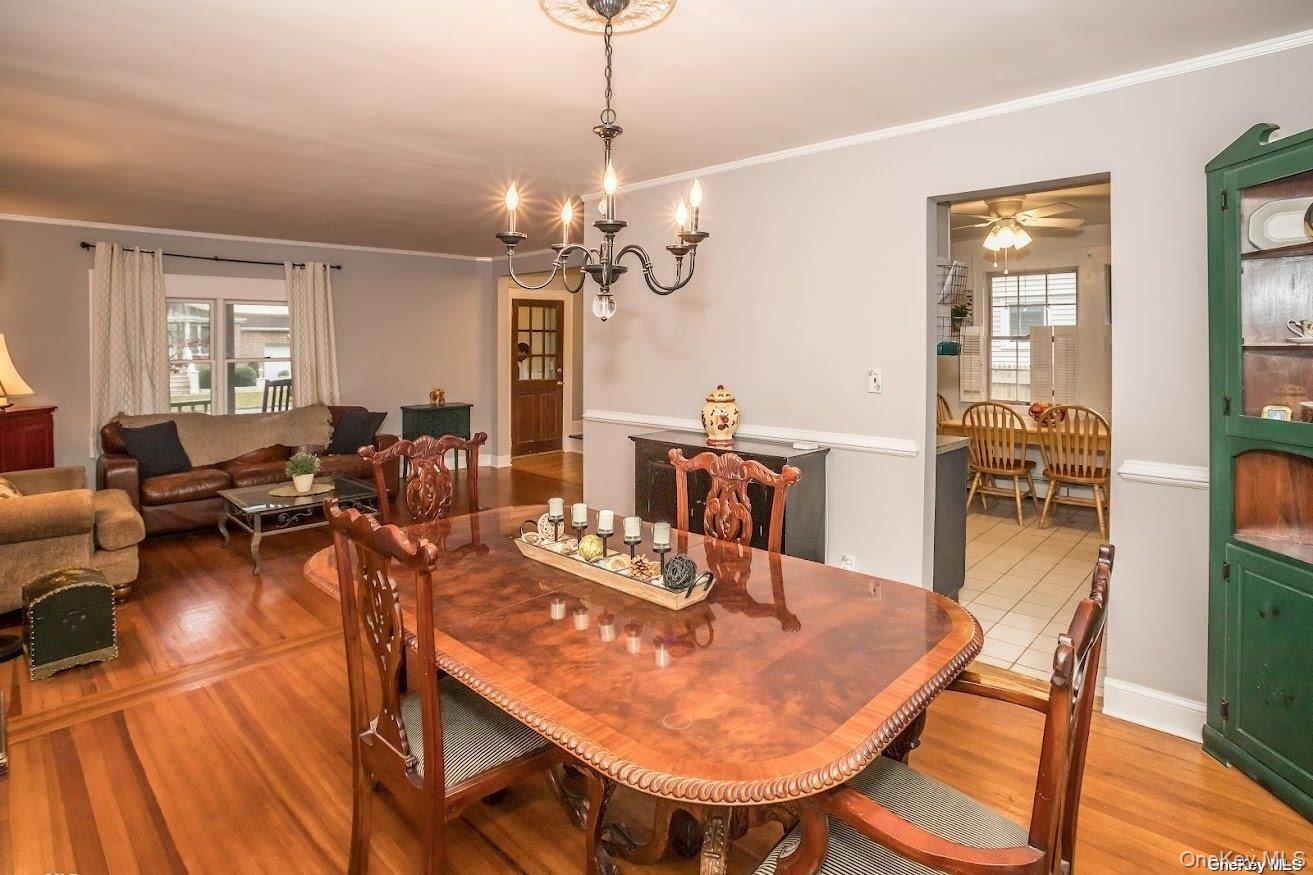 #8 photo, 2 Elm Place, Glen Head , NY 11545