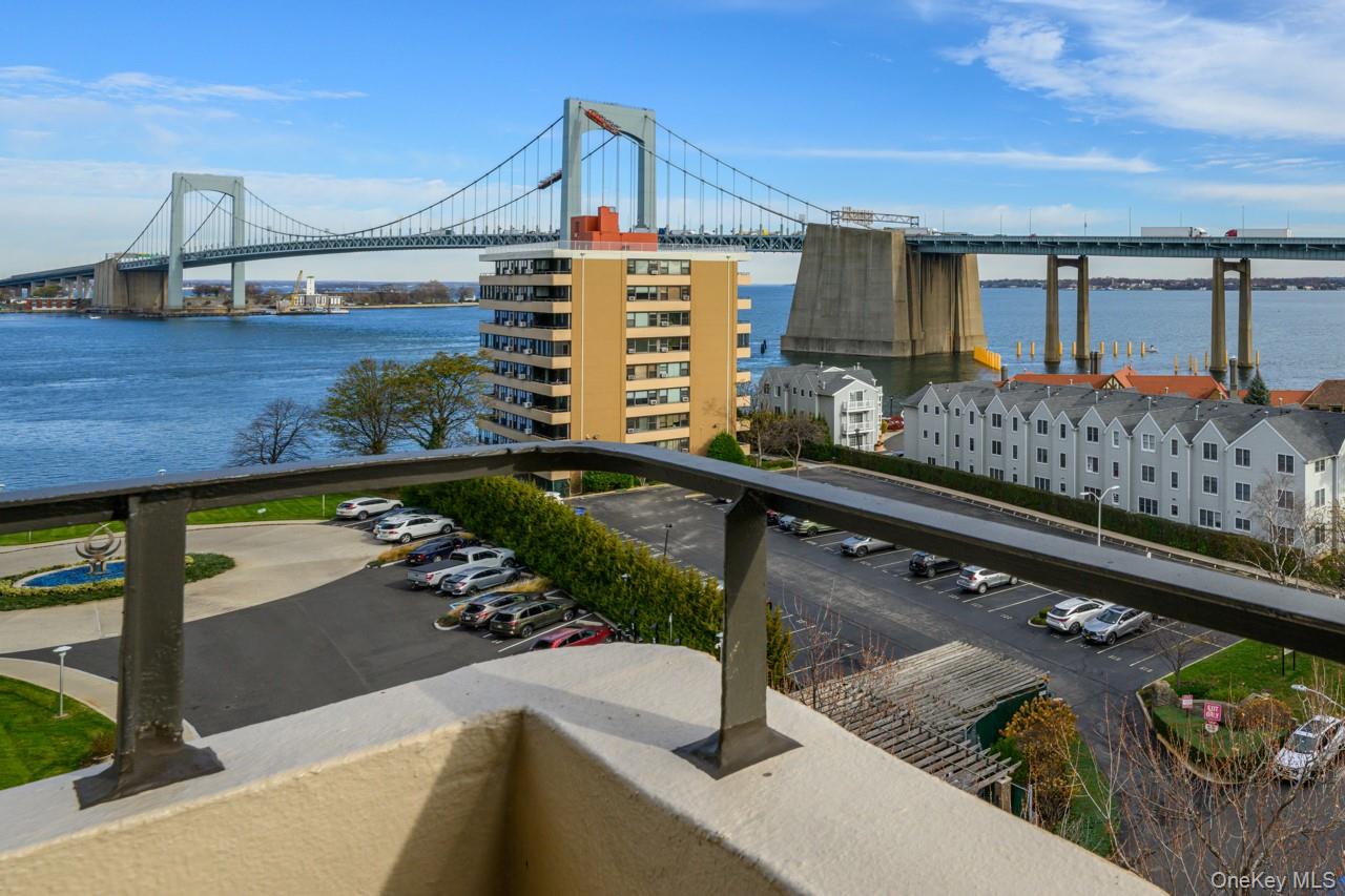 #14 photo, 166-26 Powells Cove Boulevard, Beechhurst , NY 11357