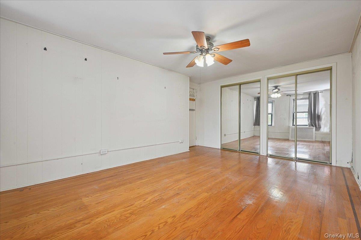 #18 photo, 33 Dartmouth Street, Valley Stream , NY 11581