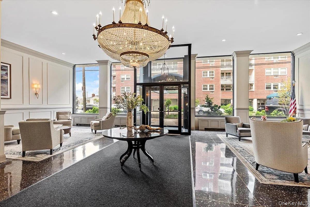 #4 photo, 700 Shore Road, Long Beach , NY 11561