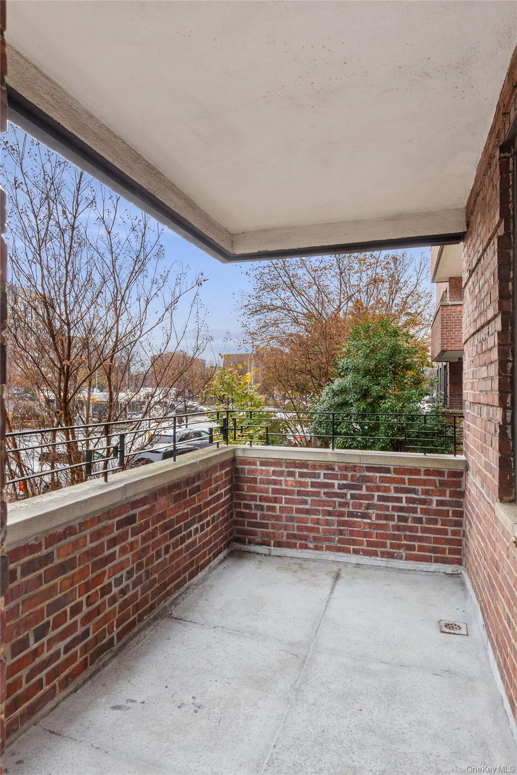 #8 photo, 69-40 Yellowstone Boulevard, Forest Hills , NY 11375