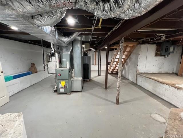 #18 photo, 349 N 4th Street, Lindenhurst , NY 11757