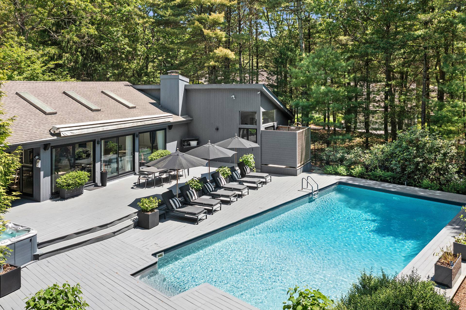 #2 photo, 4 Bull Path Close, East Hampton , NY 11937