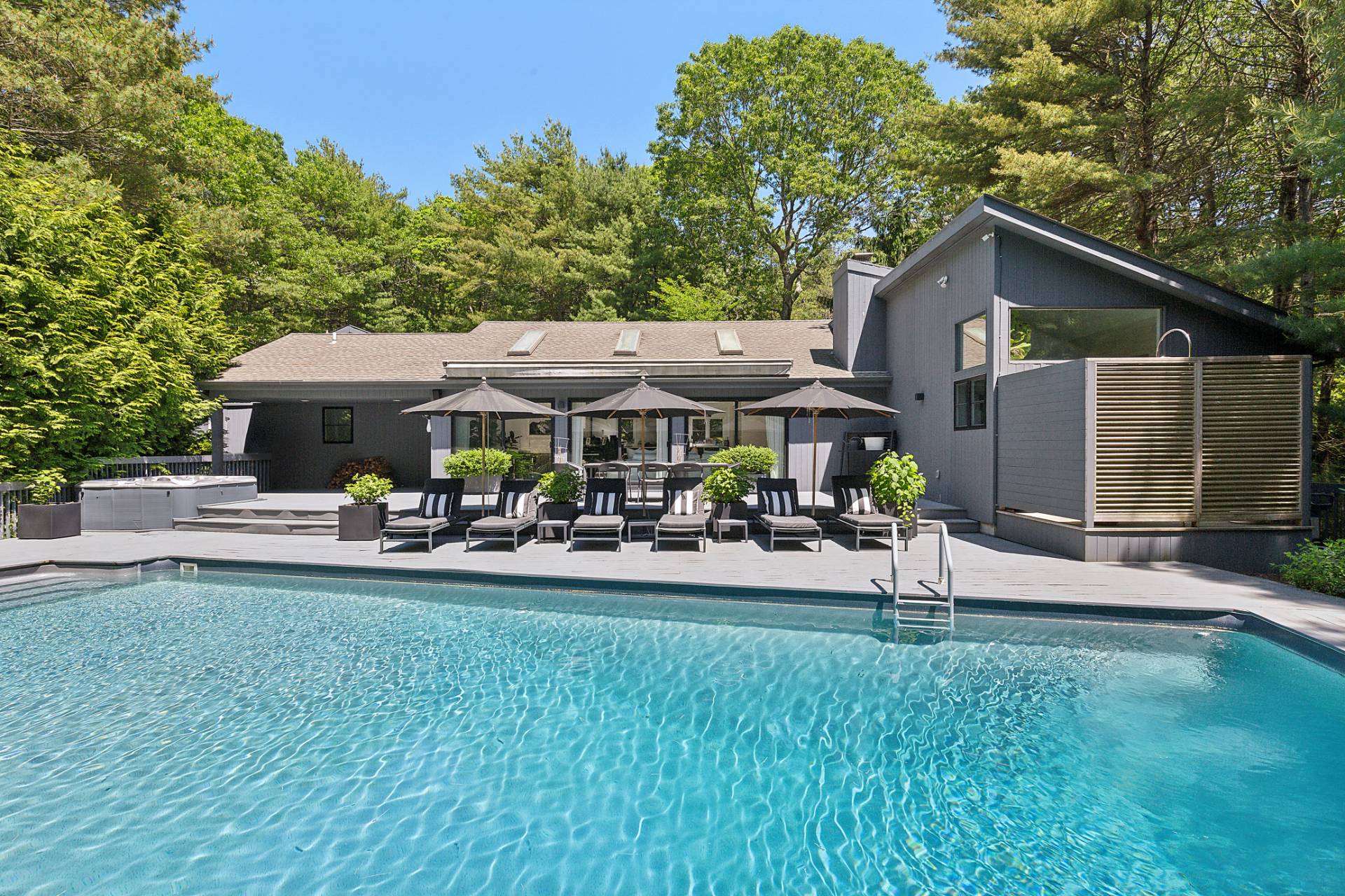 #3 photo, 4 Bull Path Close, East Hampton , NY 11937