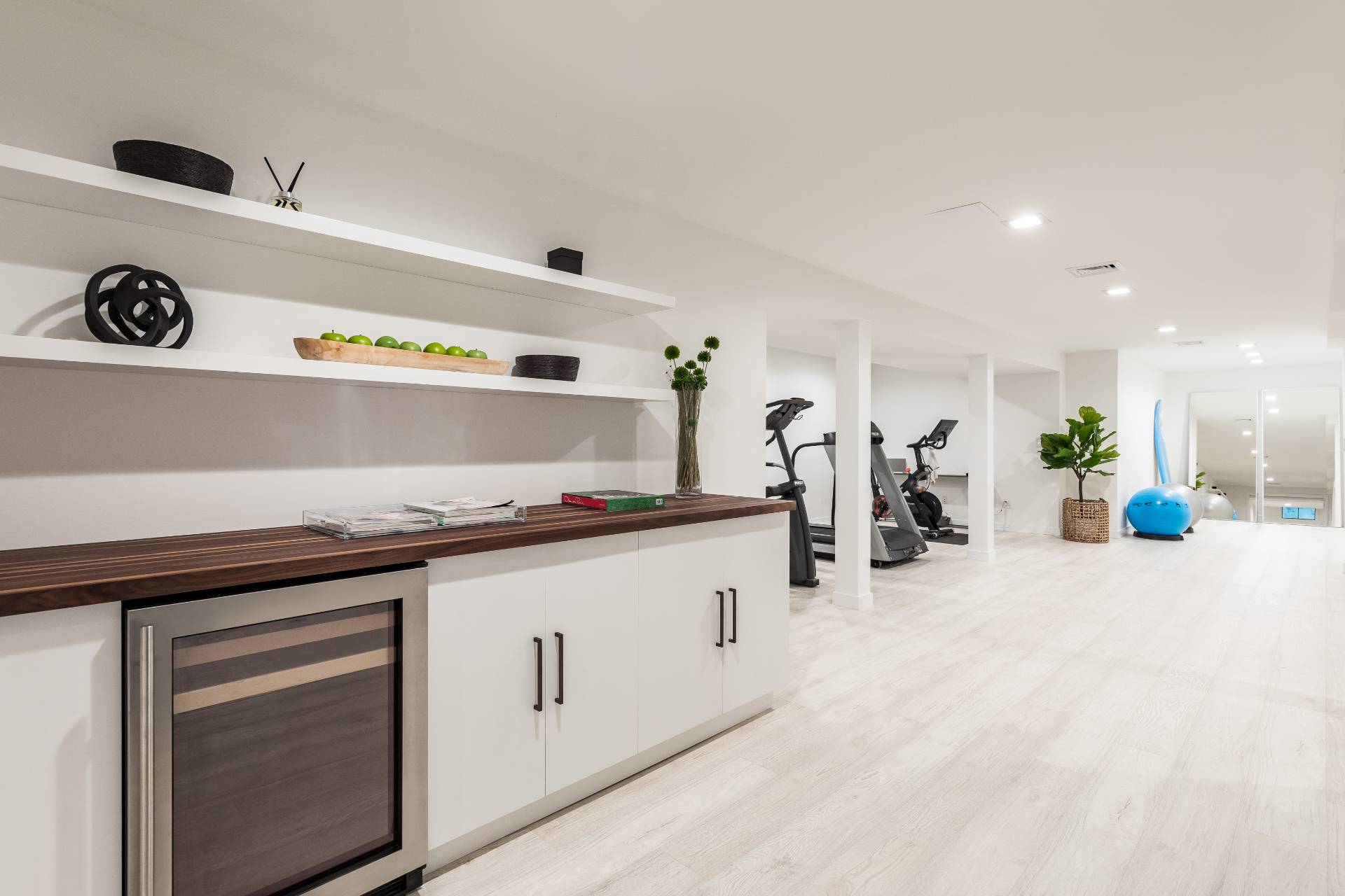 #31 photo, 4 Bull Path Close, East Hampton , NY 11937