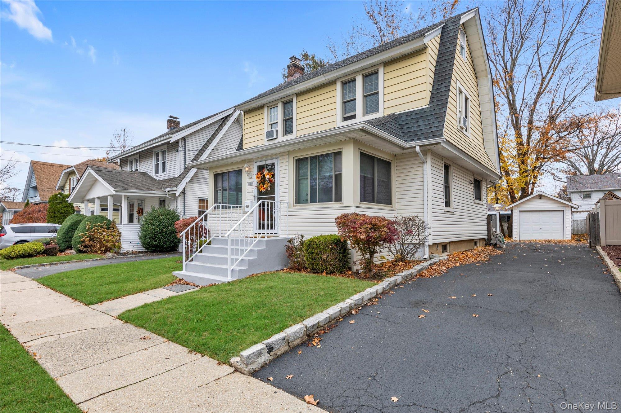 #18 photo, 100 Nassau Avenue, Malverne , NY 11565