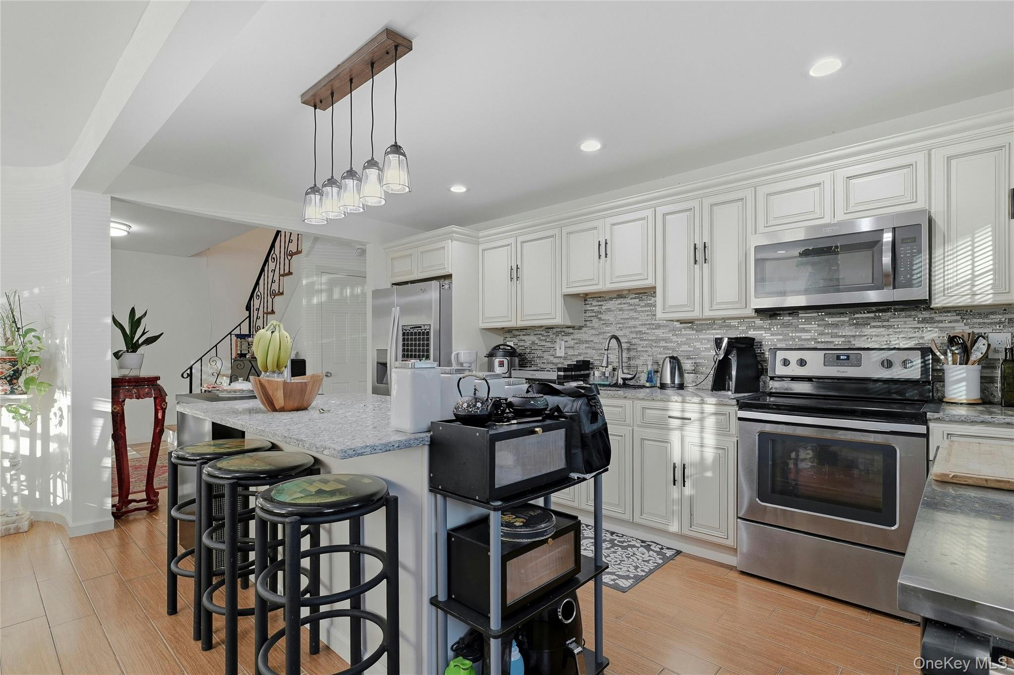 #7 photo, 87 Root Avenue, Central Islip , NY 11722