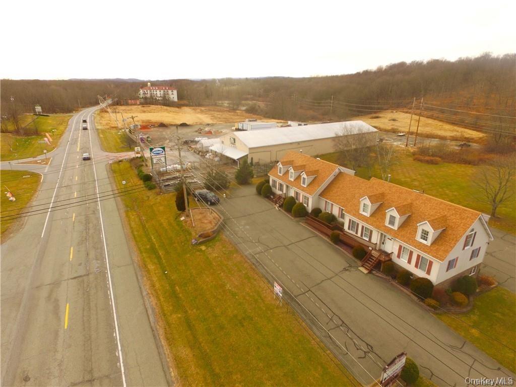 #1 photo, 2927 Route 6, Slate Hill , NY 10973