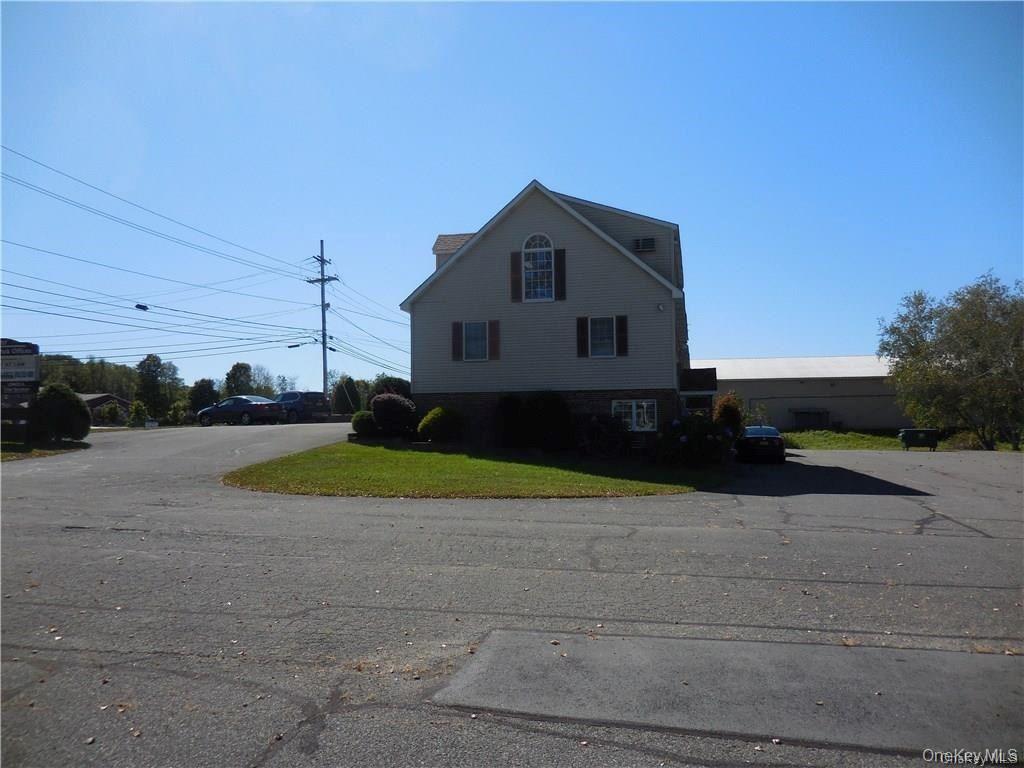#9 photo, 2927 Route 6, Slate Hill , NY 10973