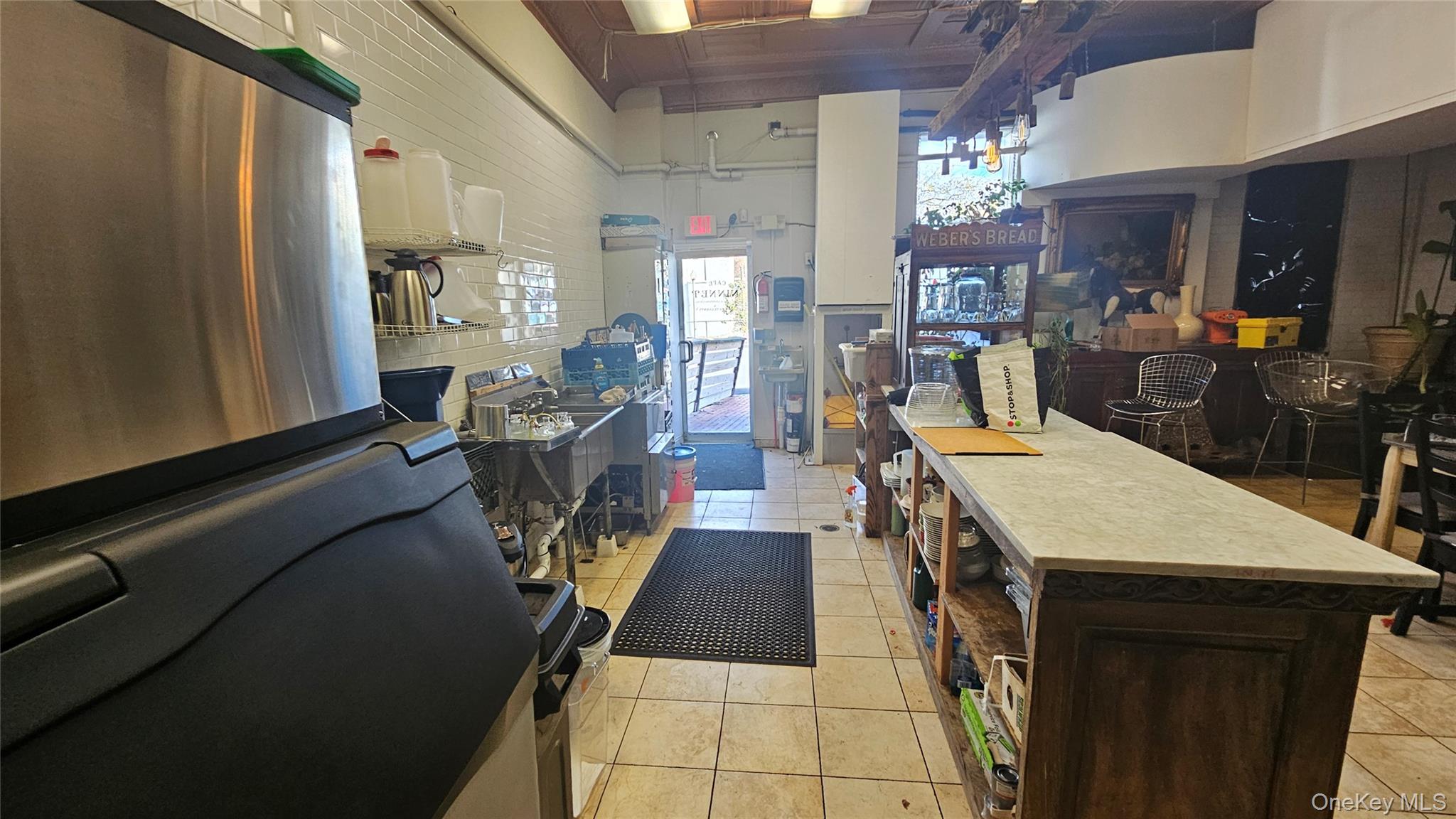 #13 photo, 342 New York Avenue, Huntington , NY 11743