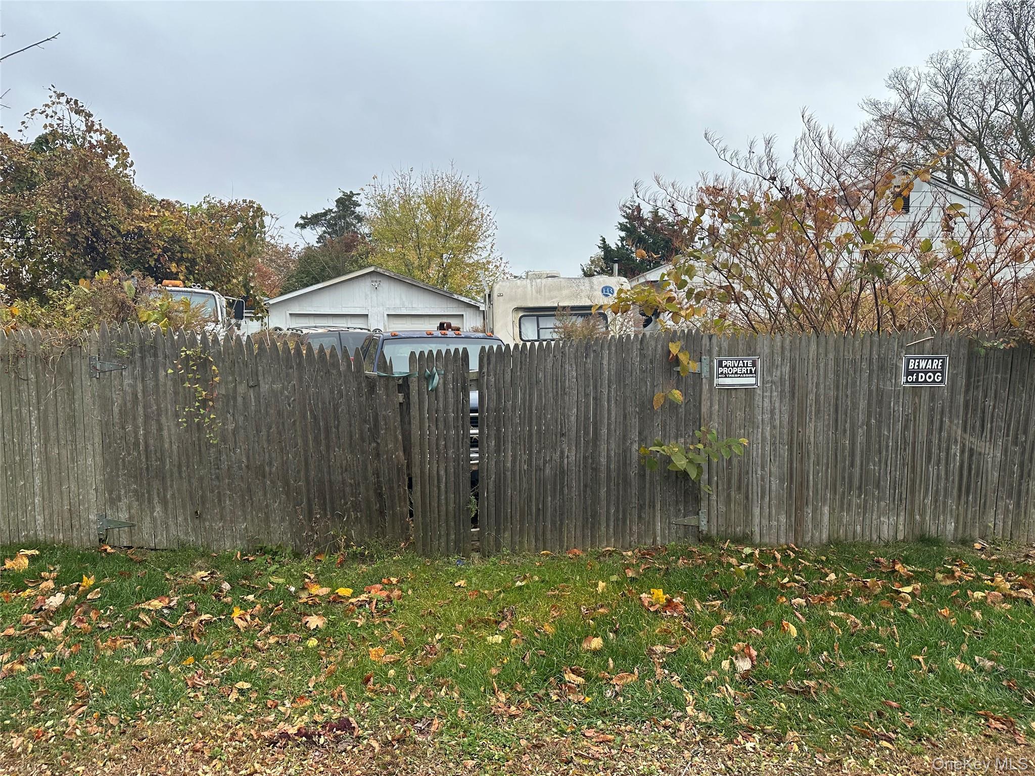 #3 photo, 21 Astoria Road, Mastic Beach , NY 11951