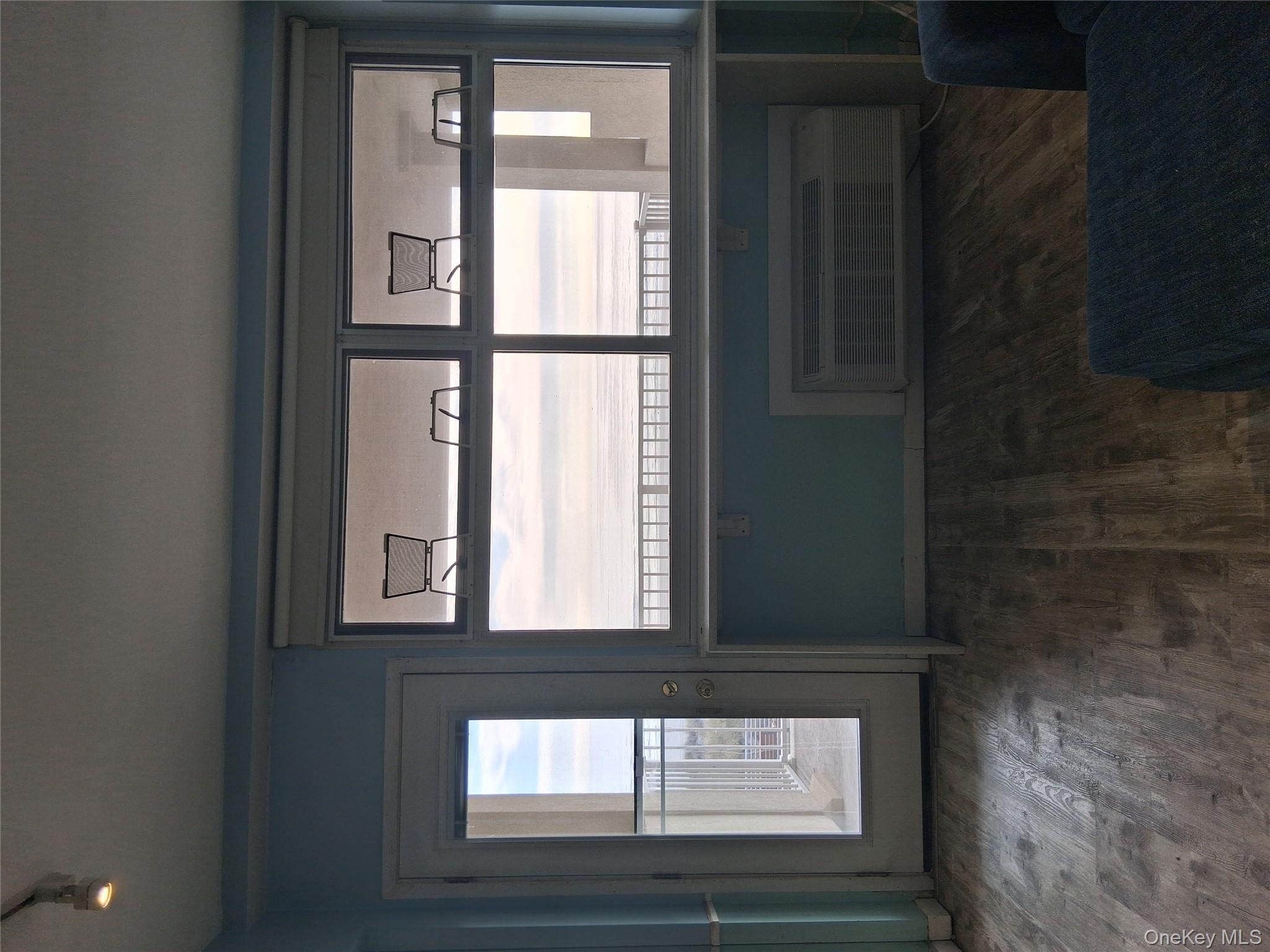 #8 photo, 250 Shore Road, Long Beach , NY 11561