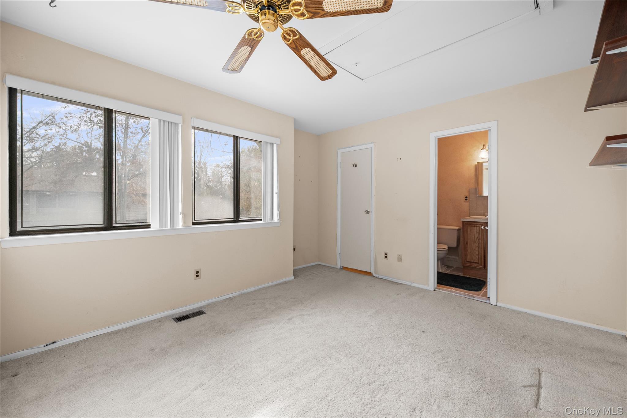 #16 photo, 64 Stanford Court, Wantagh , NY 11793