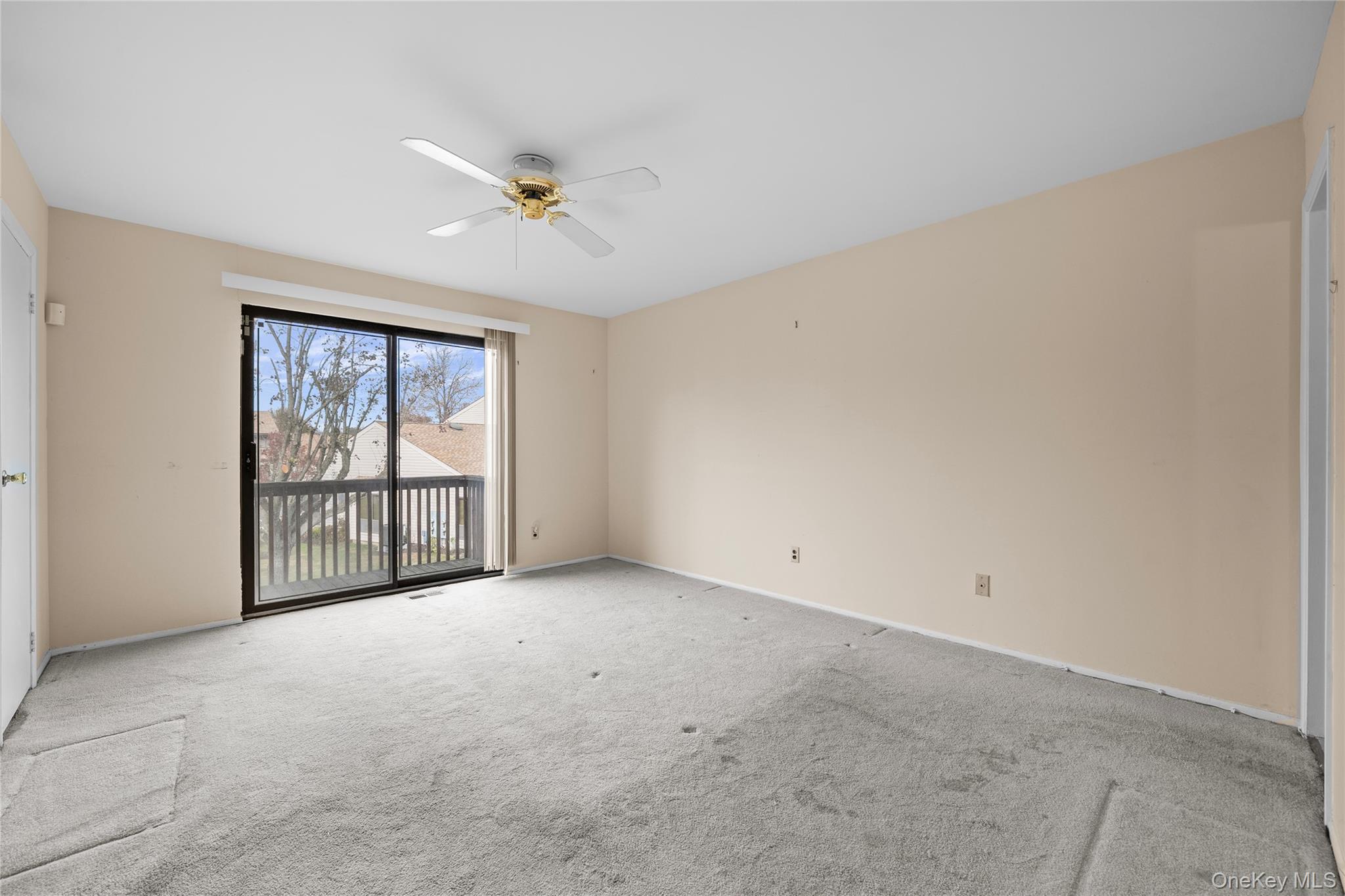 #19 photo, 64 Stanford Court, Wantagh , NY 11793