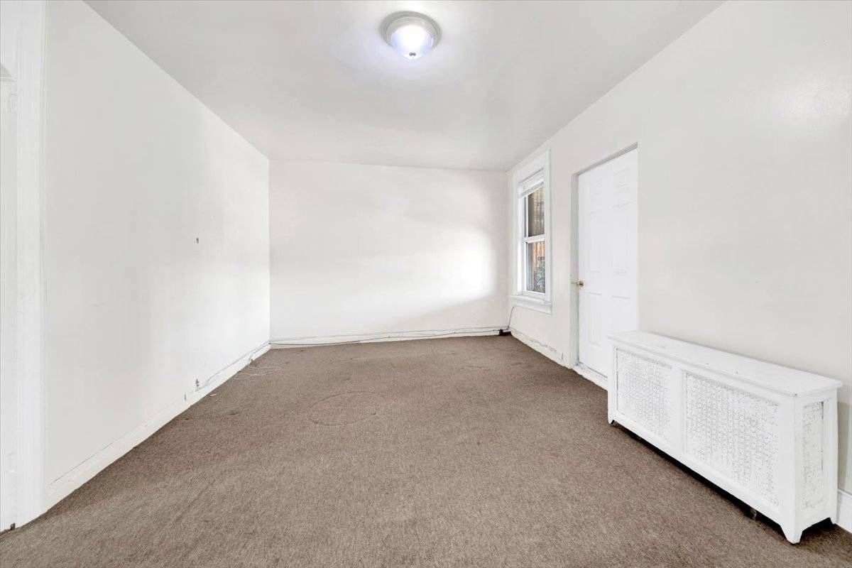 #3 photo, 1238 Colgate Ave, برونكس Bronx , NY 10472