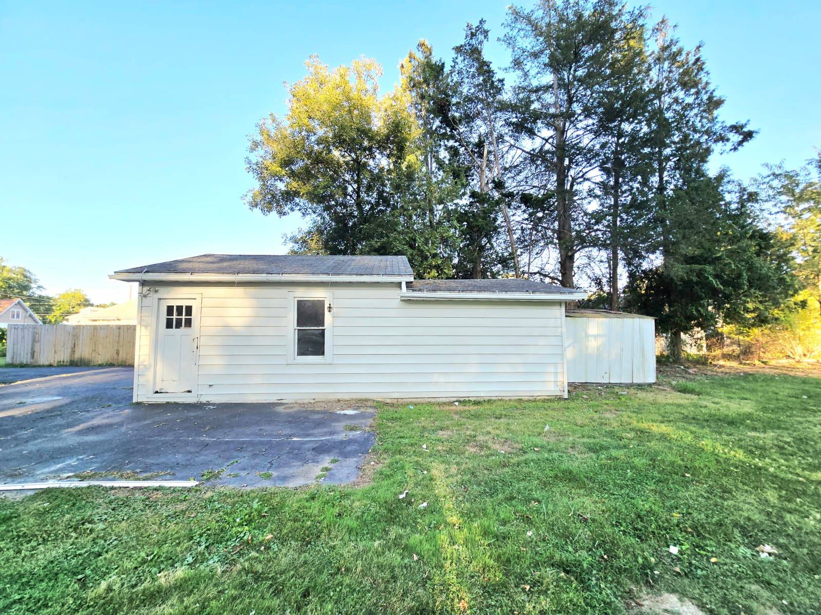 #24 photo, 401 WILLOW ST, Vestal , NY 13850