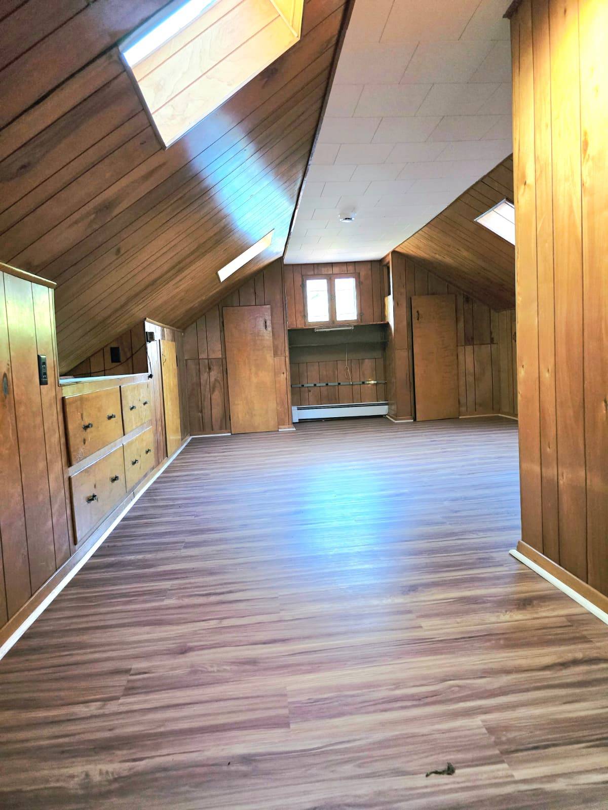 #8 photo, 401 WILLOW ST, Vestal , NY 13850