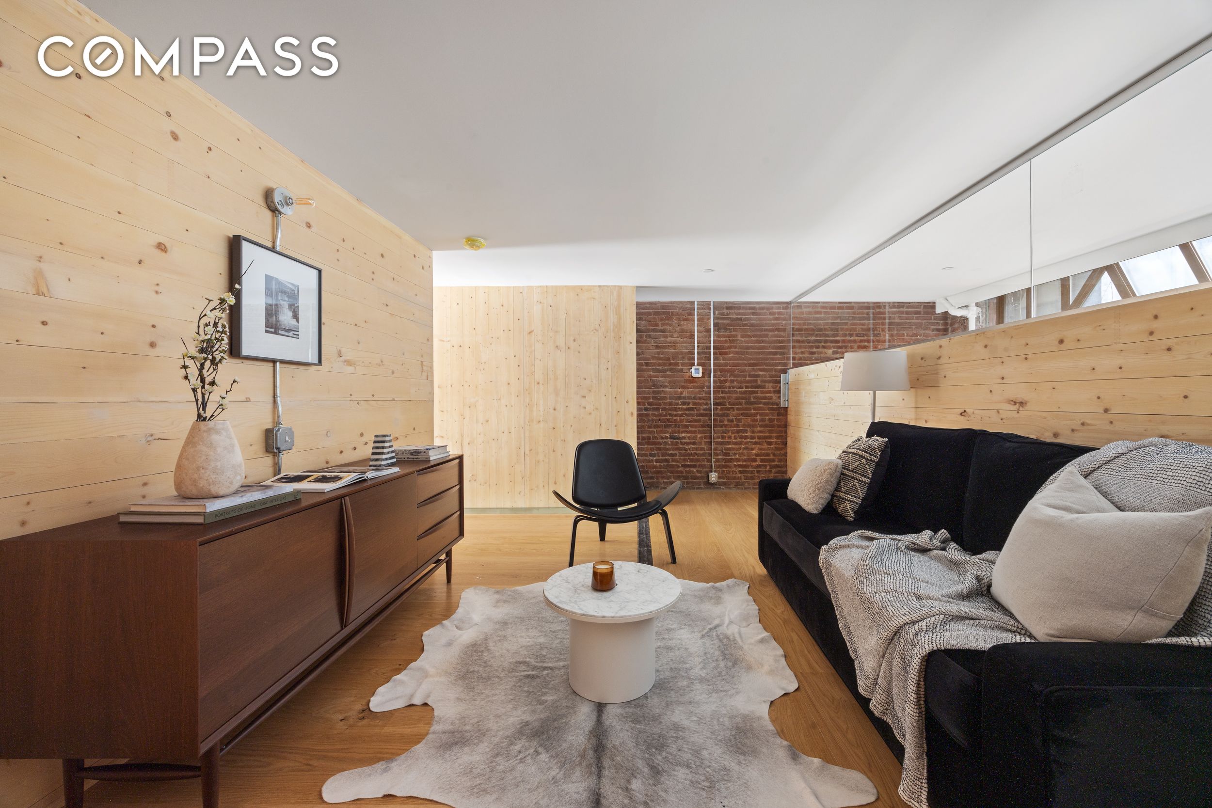 #13 photo, 74 Reade Street, Tribeca , NY 10007