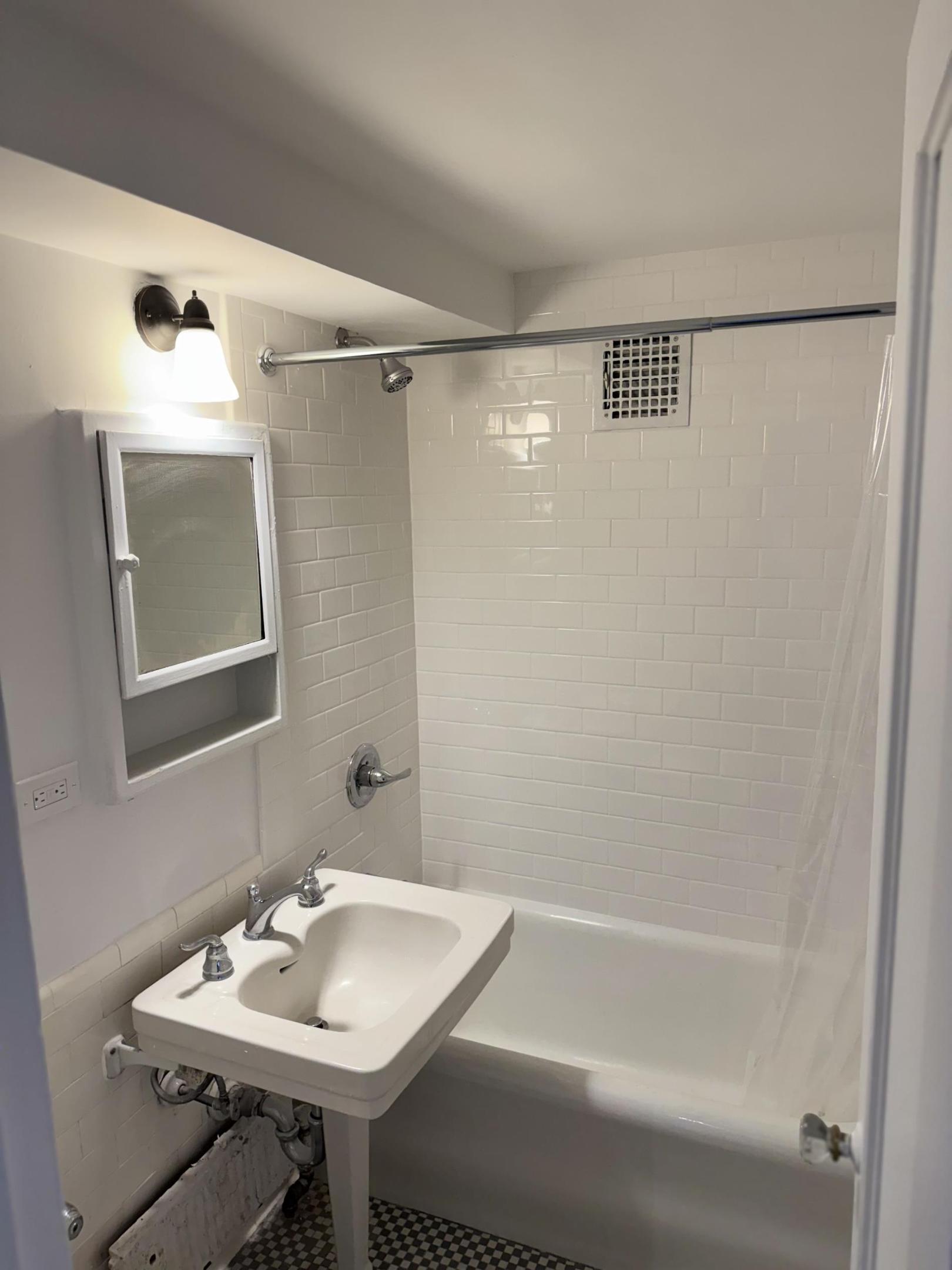 #12 photo, New York City, Tudor City , NY 10017