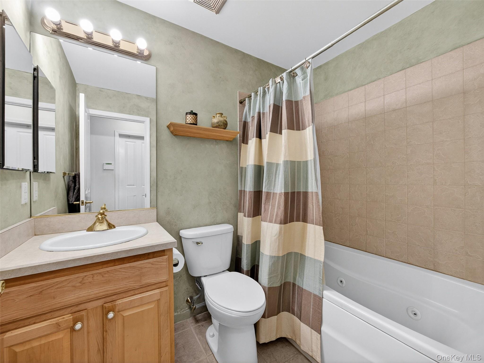 #14 photo, 74 Crystal Hill Drive, Pomona , NY 10970