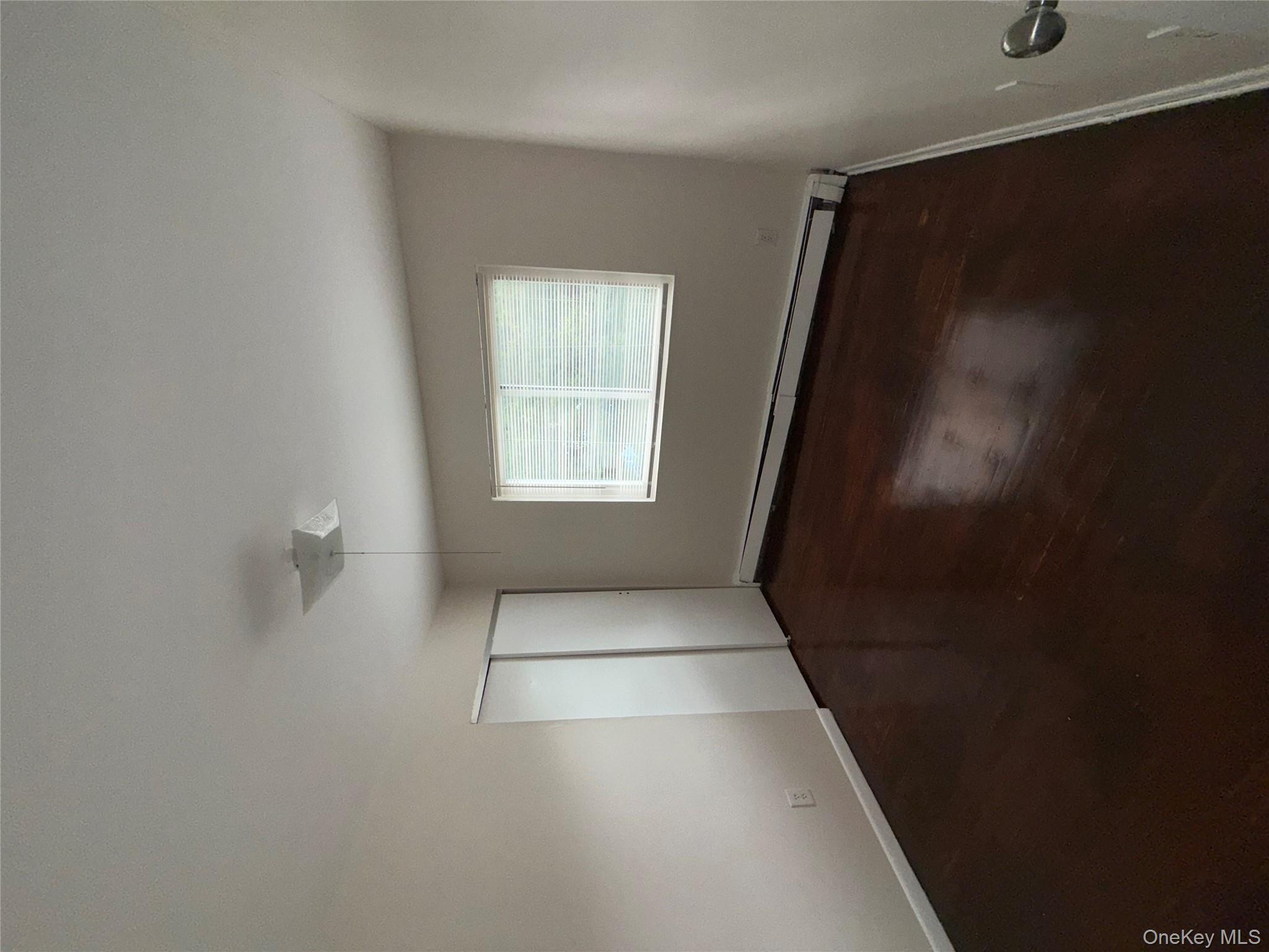 #5 photo, 251 Woodland Avenue, Yonkers , NY 10703