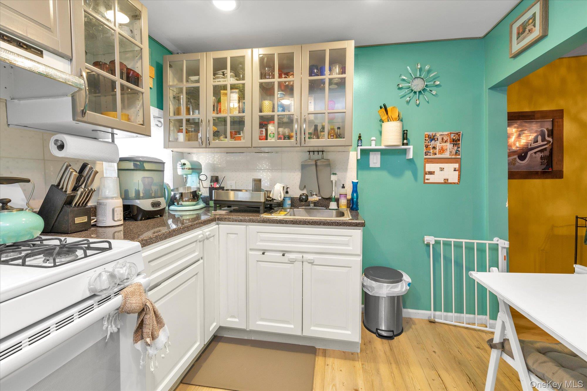 #15 photo, 21812 141st Road, Laurelton , NY 11413