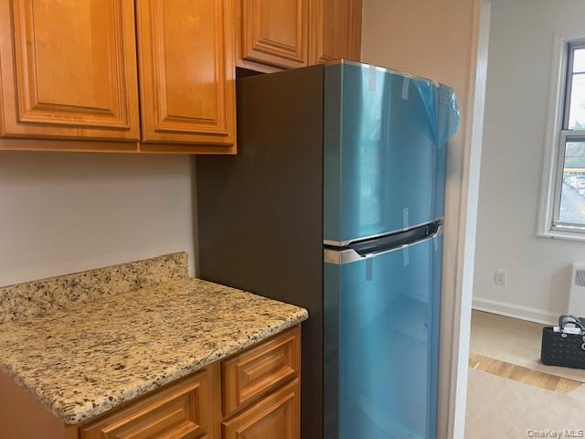 #4 photo, 285 Central Avenue, Lawrence , NY 11559