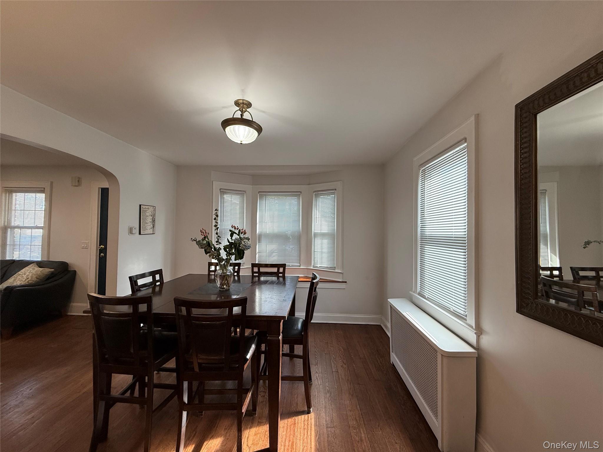 #4 photo, 204 N Grove Street, Valley Stream , NY 11580