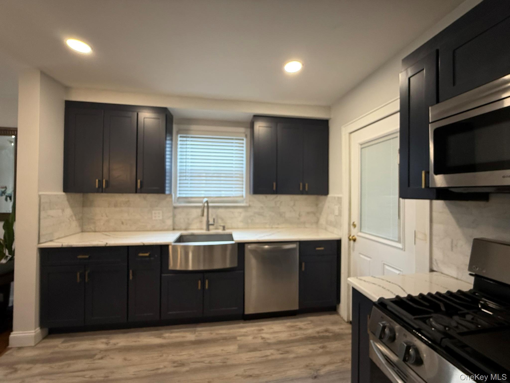 #8 photo, 204 N Grove Street, Valley Stream , NY 11580