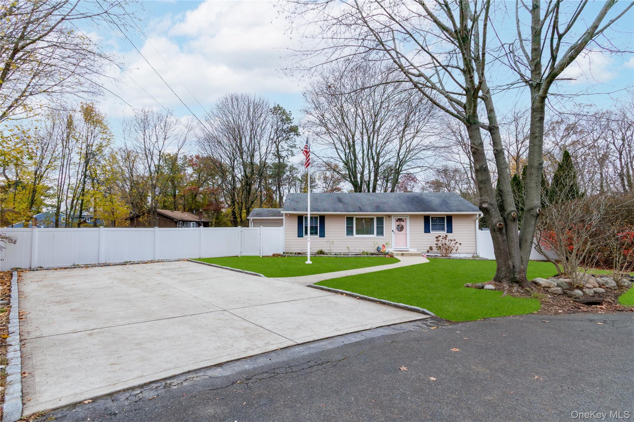 #4 photo, 21 Wabil Road, Miller Place , NY 11764