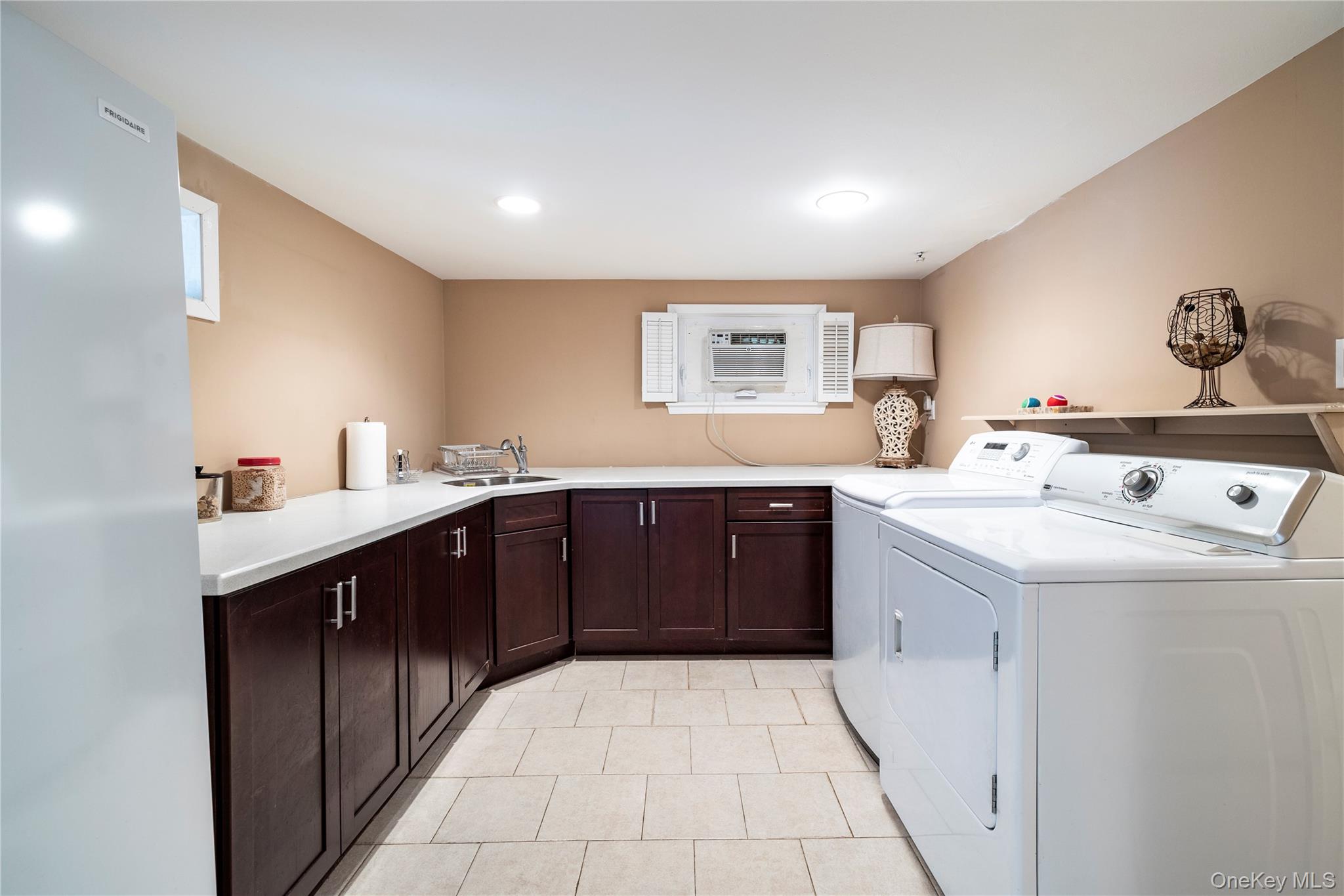 #16 photo, 68 Lincoln Avenue, Island Park , NY 11558