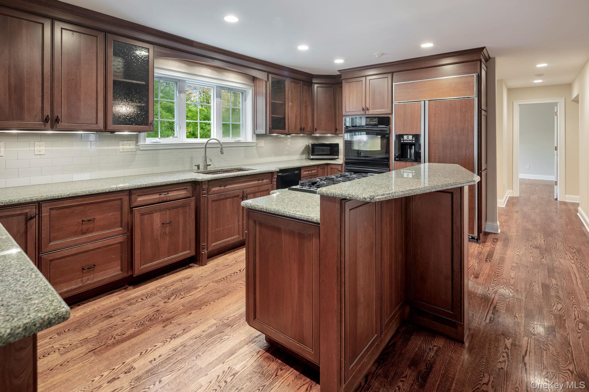 #16 photo, 345 Elm Road, Briarcliff Manor , NY 10510