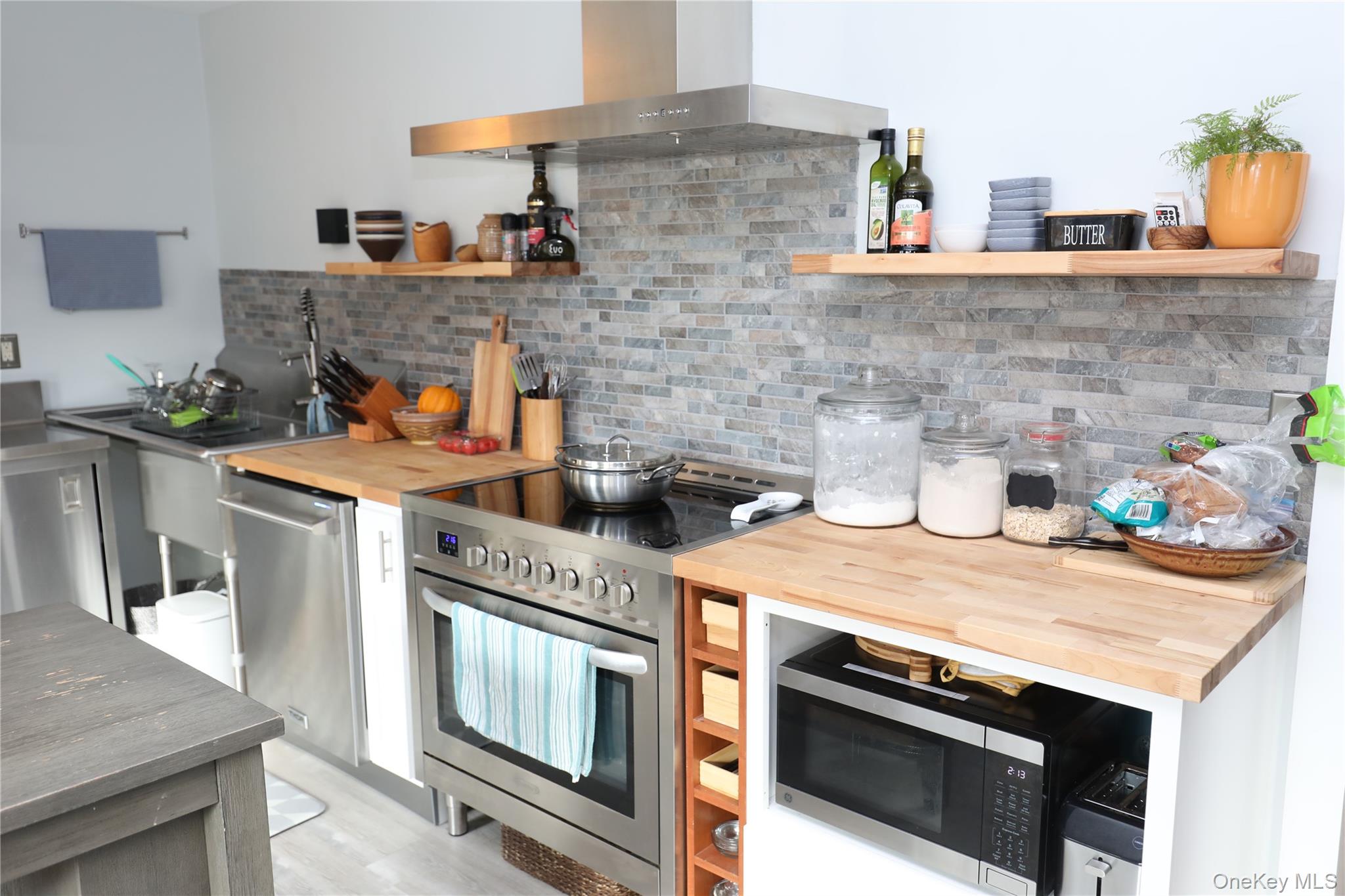 #8 photo, 15 Closs Drive, Rhinebeck , NY 12572