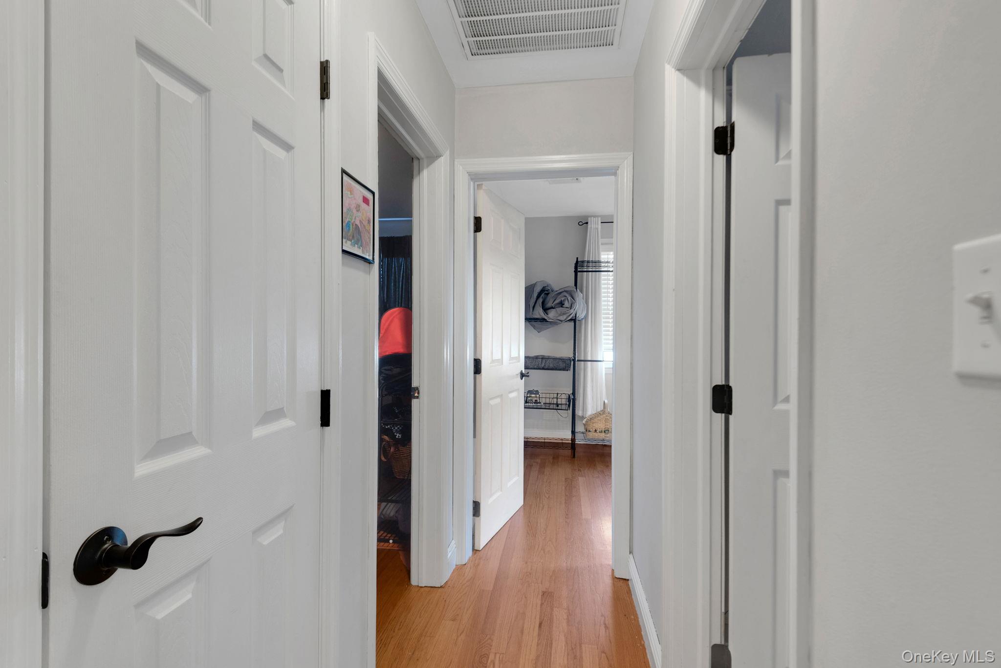 #16 photo, 11 Sunset Drive, New Windsor , NY 12553