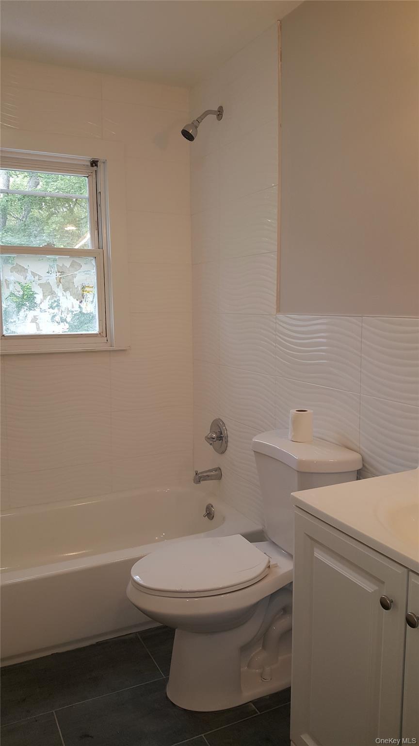 #7 photo, 82 Church Street, Nanuet , NY 10954