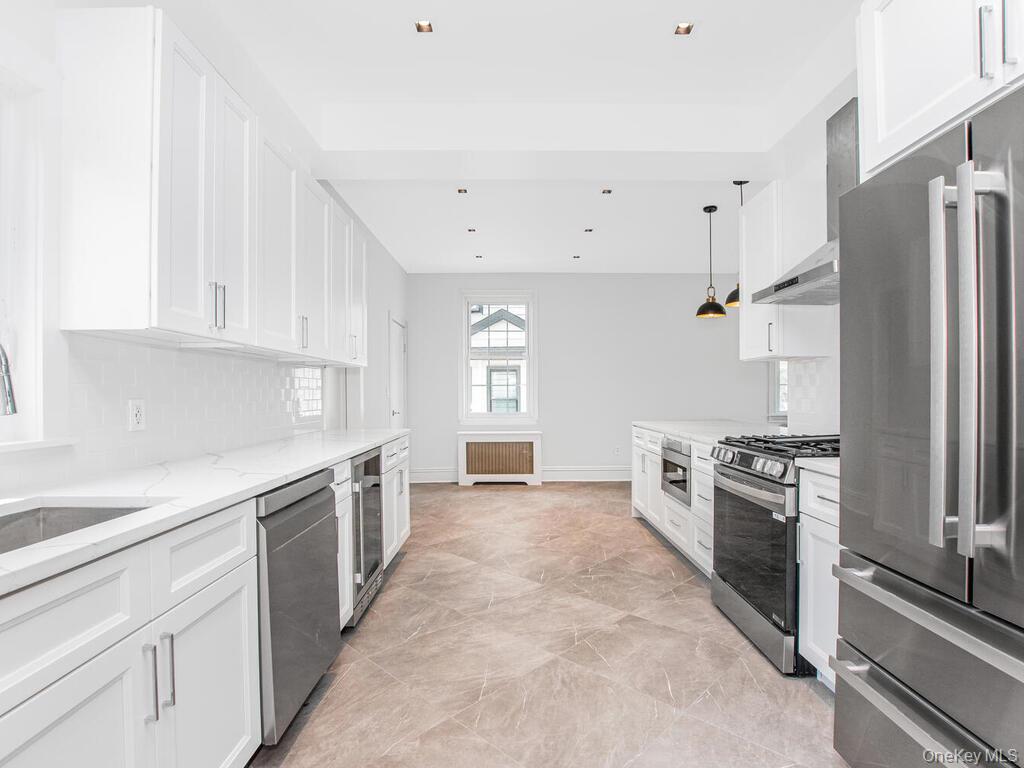 #12 photo, 70 Normandy Road, Yonkers , NY 10701