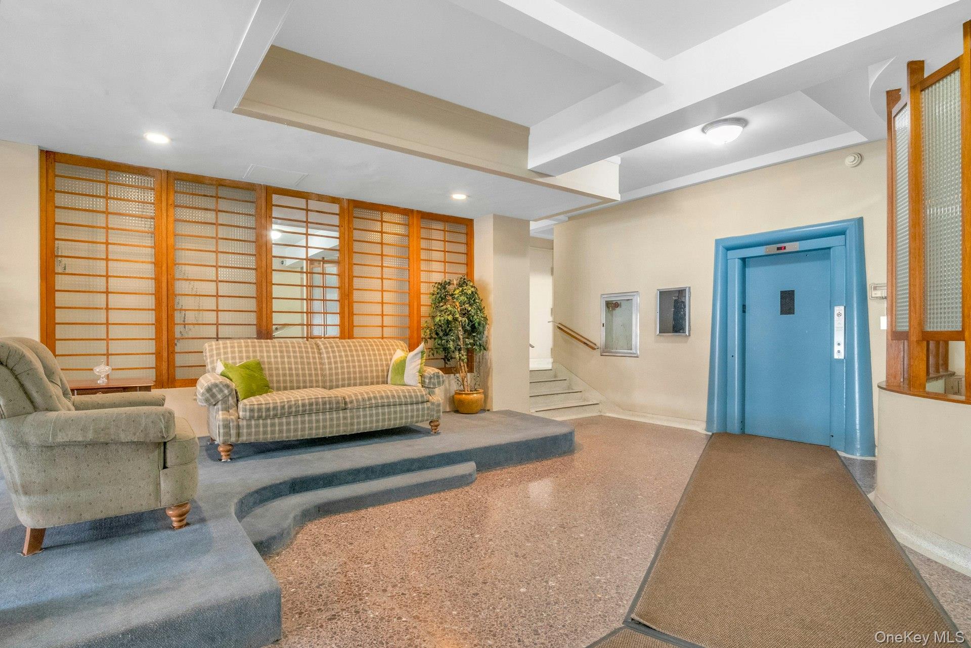 #3 photo, 10 Lake Street, White Plains , NY 10603