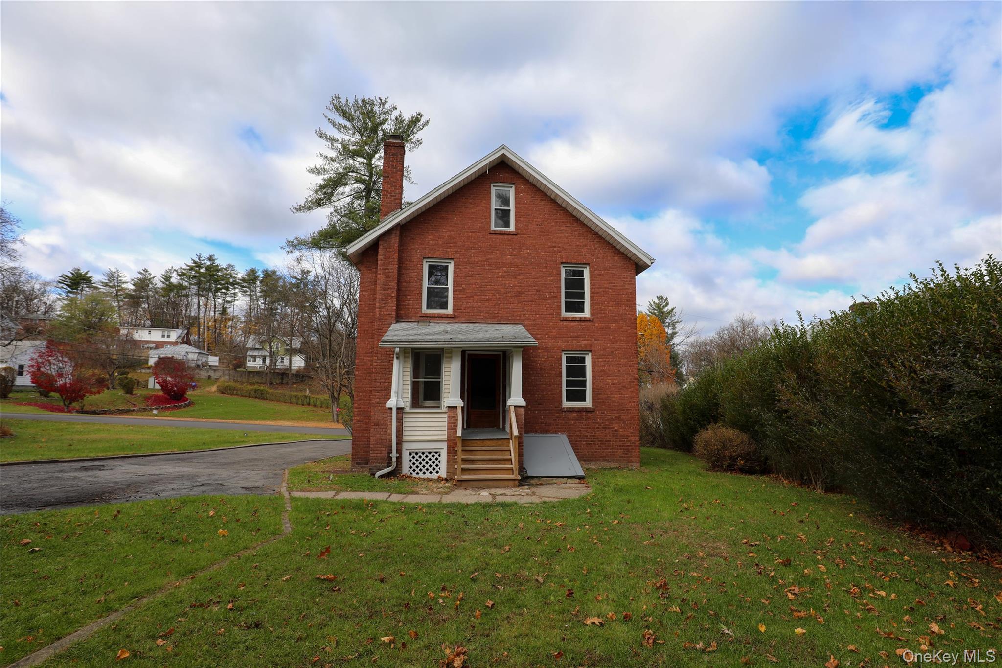 #3 photo, 30 Pettit Avenue, Kingston , NY 12401