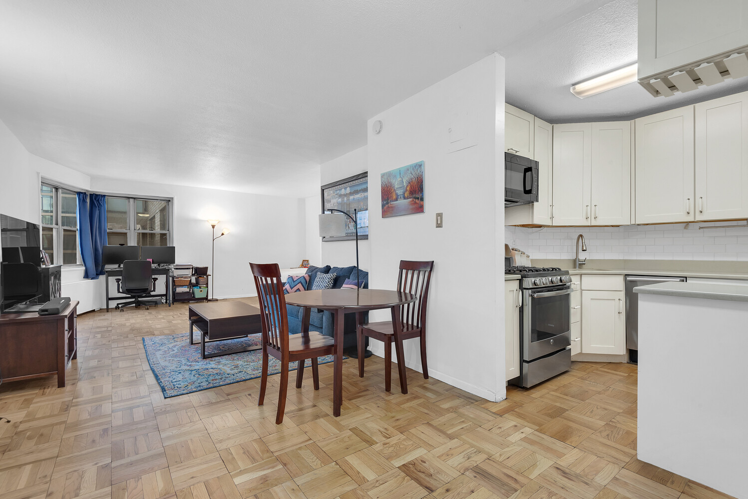 #3 photo, 300 E 40TH Street, Murray Hill , NY 10016