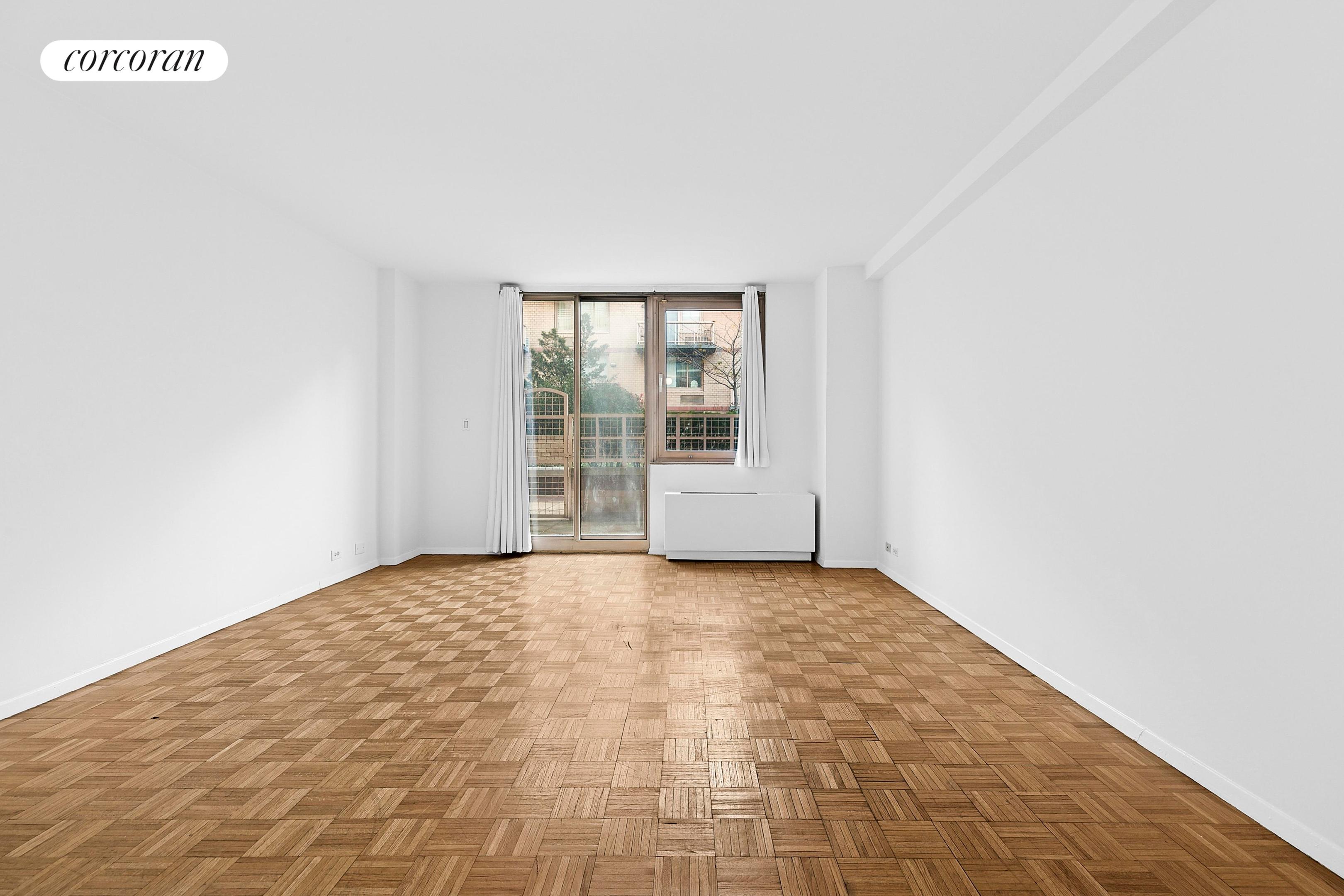 #3 photo, 350 W 50TH Street, Hells Kitchen , NY 10019