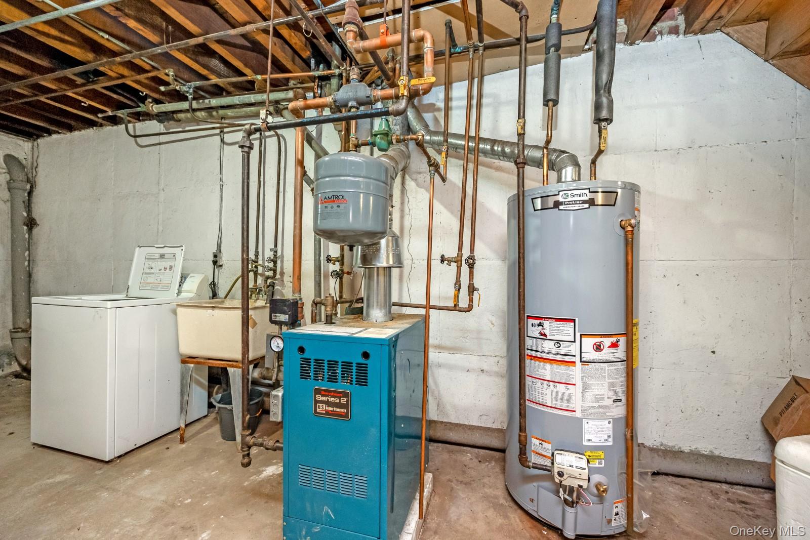 #19 photo, 69-06 66 Road, Middle Village , NY 11379