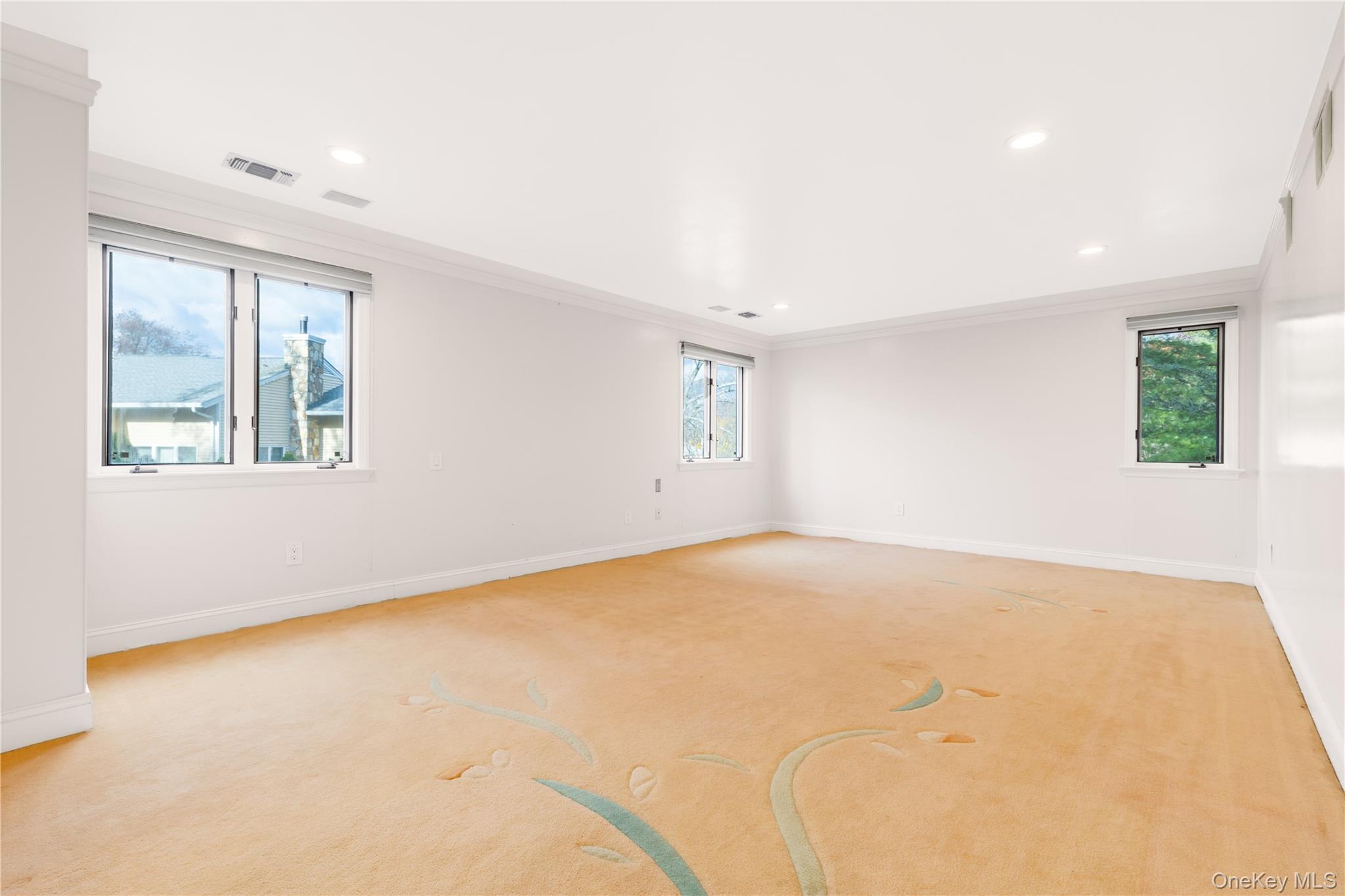 #11 photo, 12 Bolton Drive, Manhasset , NY 11030