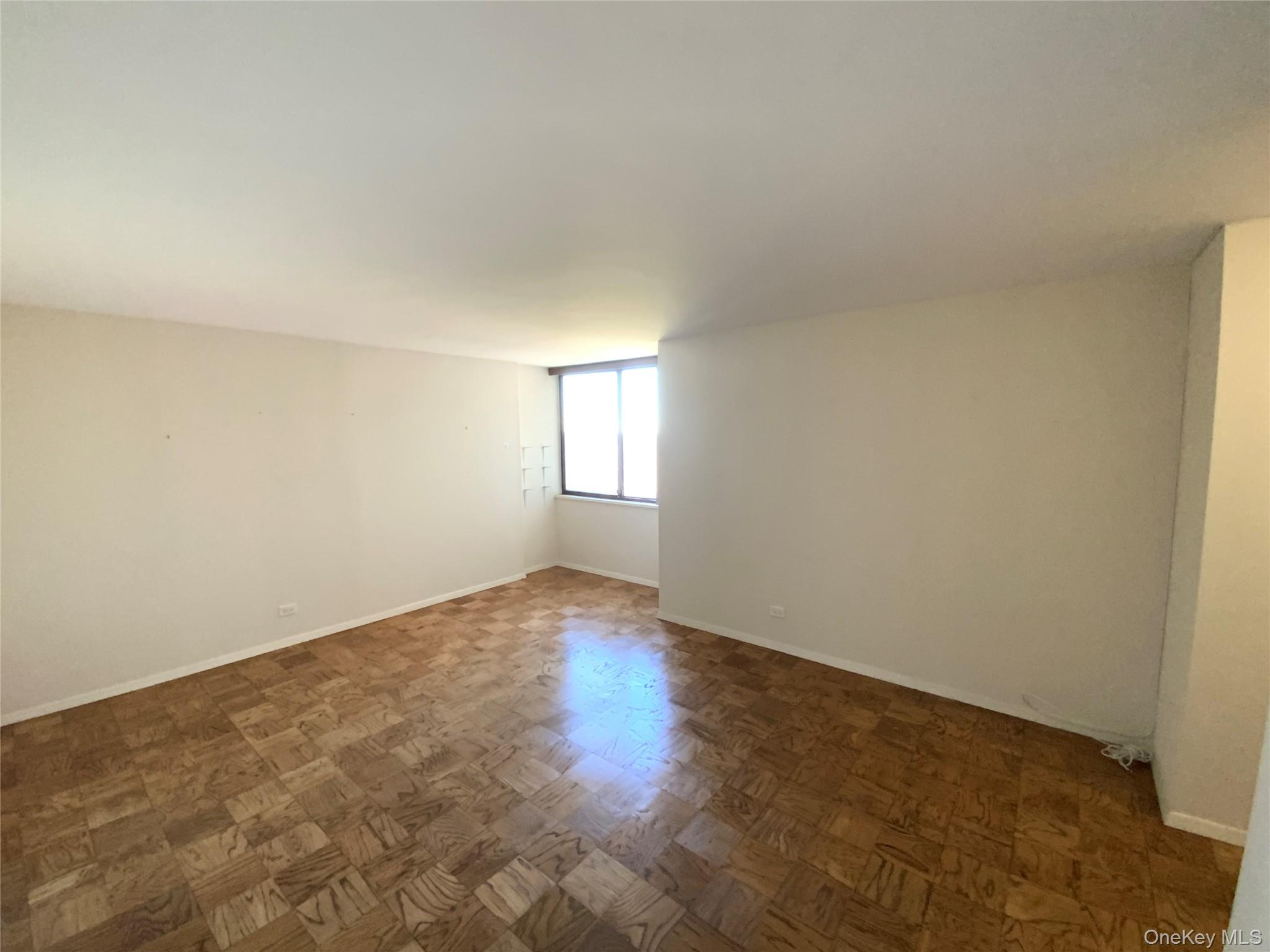 #13 photo, 27010 Grand Central Parkway, Floral Park , NY 11005