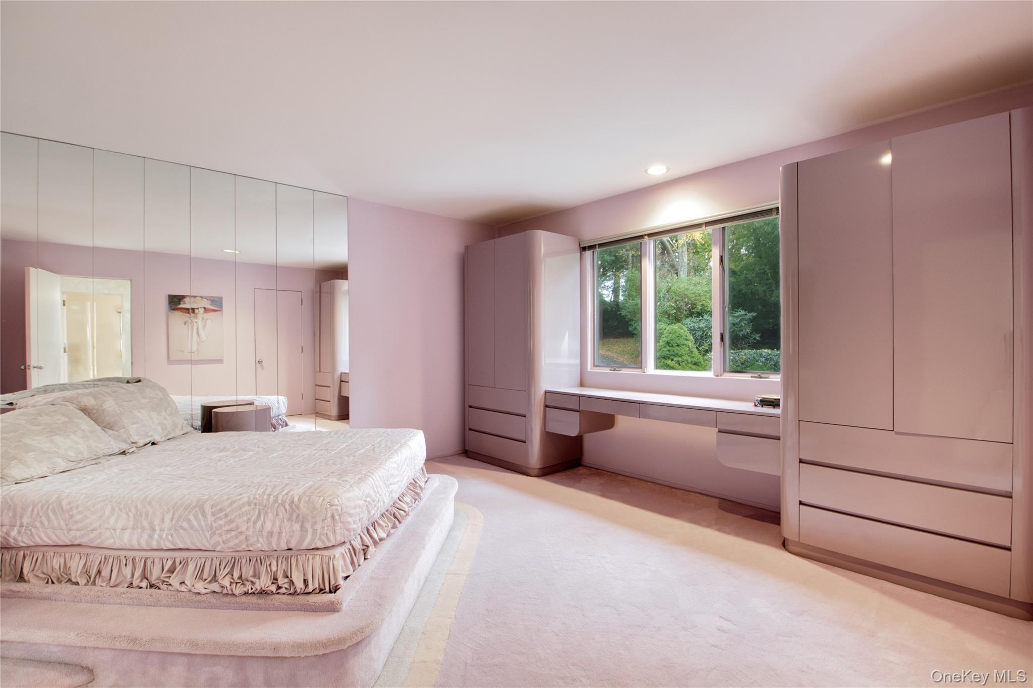 #11 photo, 7 Pin Oak Court, Old Brookville , NY 11545