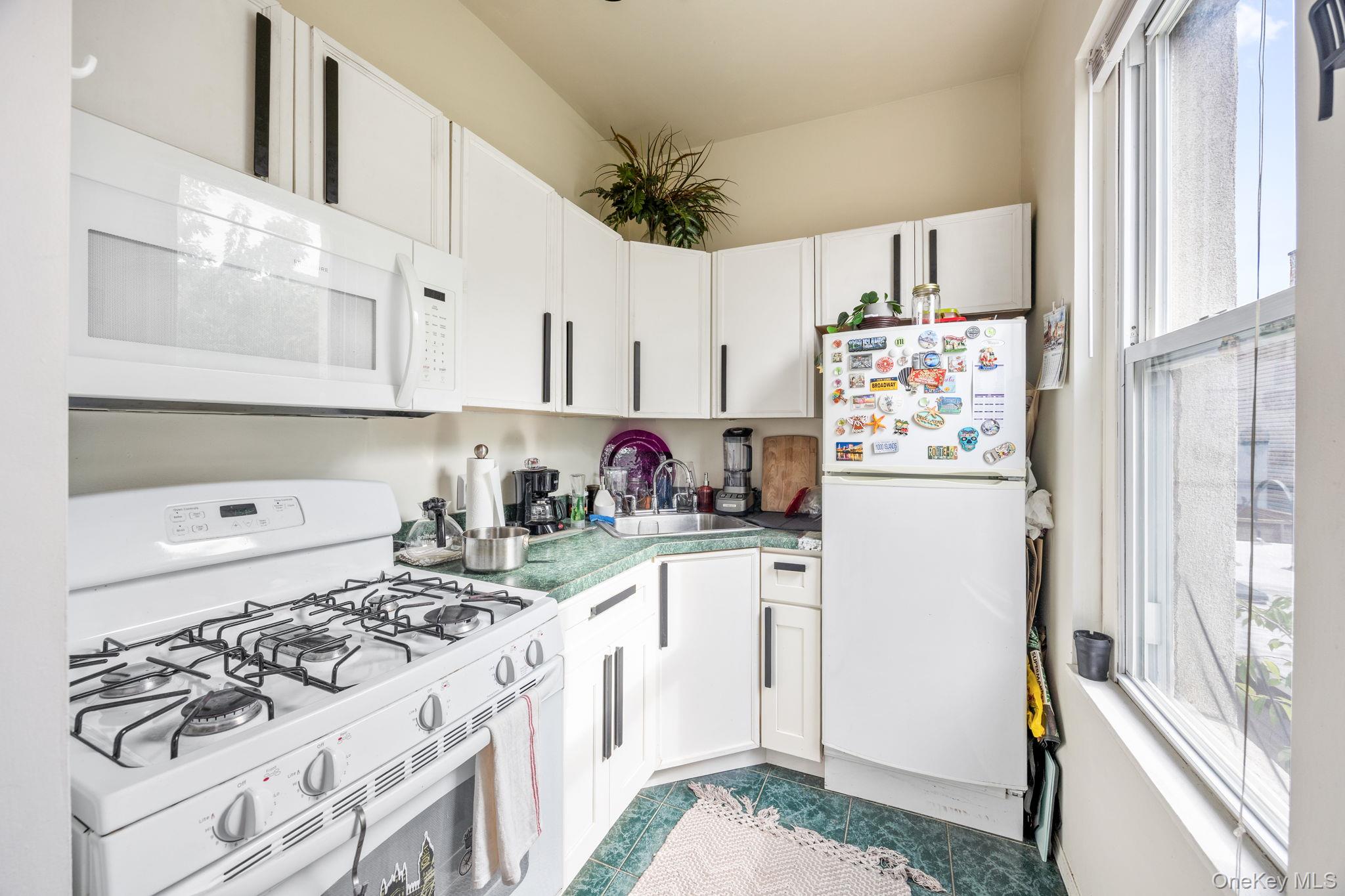 #18 photo, 188 N 8th St Street, Brooklyn , NY 11211