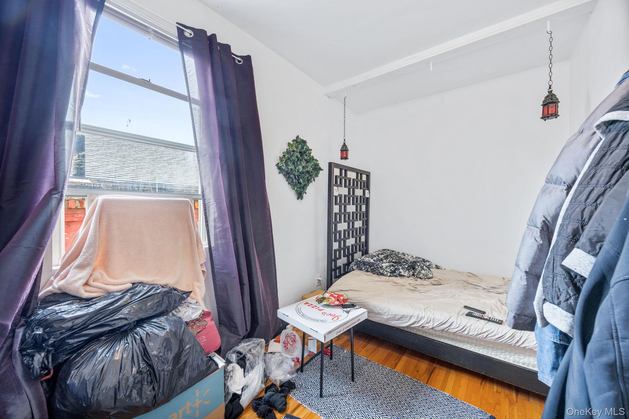 #19 photo, 188 N 8th St Street, Brooklyn , NY 11211